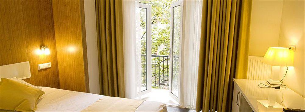 Hotel Larende 3*